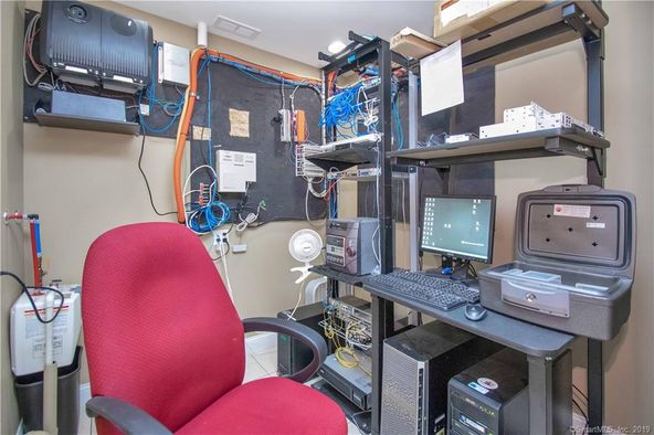 Suite 604 : 85 Felt Rd, South Windsor, CT, 06074